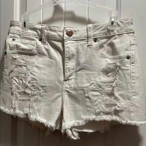 American Eagle White Shorts